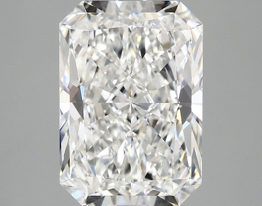 3.10 CT Radiant Diamond