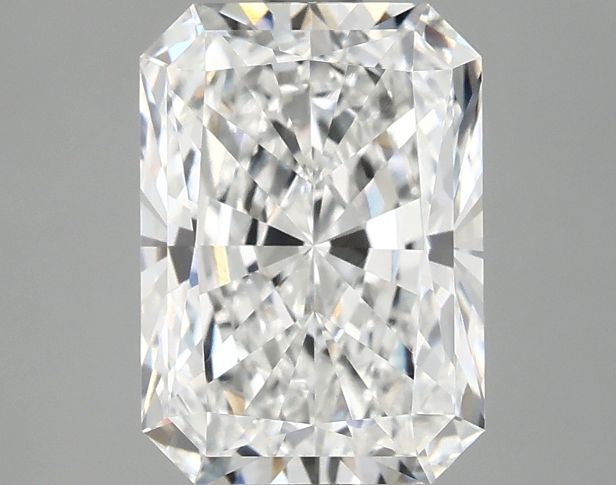 3.09 CT Radiant Diamond