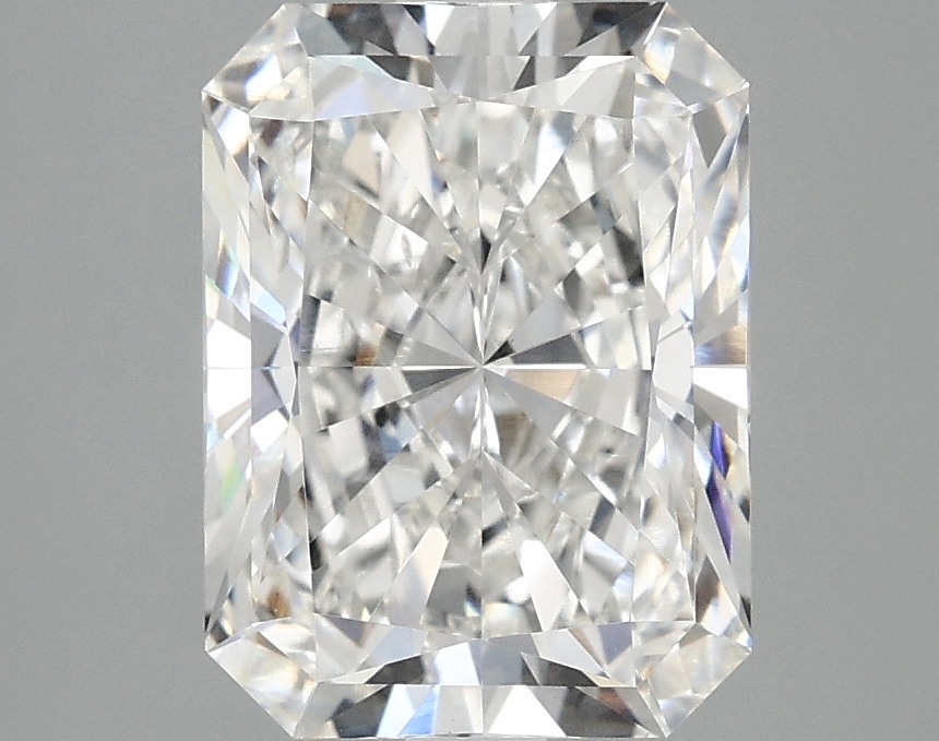 3.02 CT Radiant Diamond