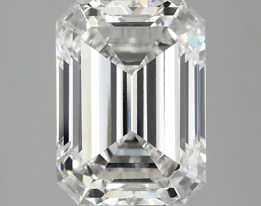 3.07 CT Emerald Diamond