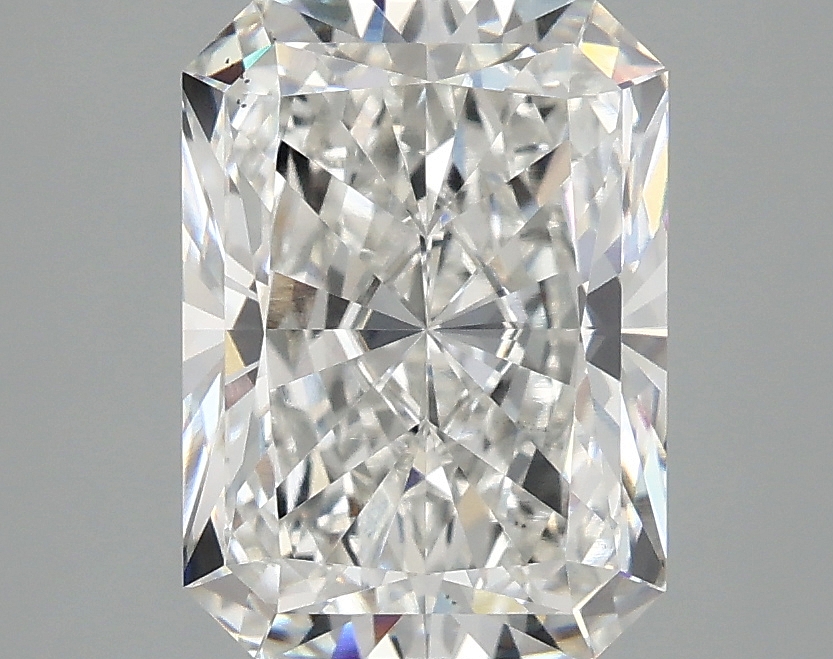 3.10 CT Radiant Diamond
