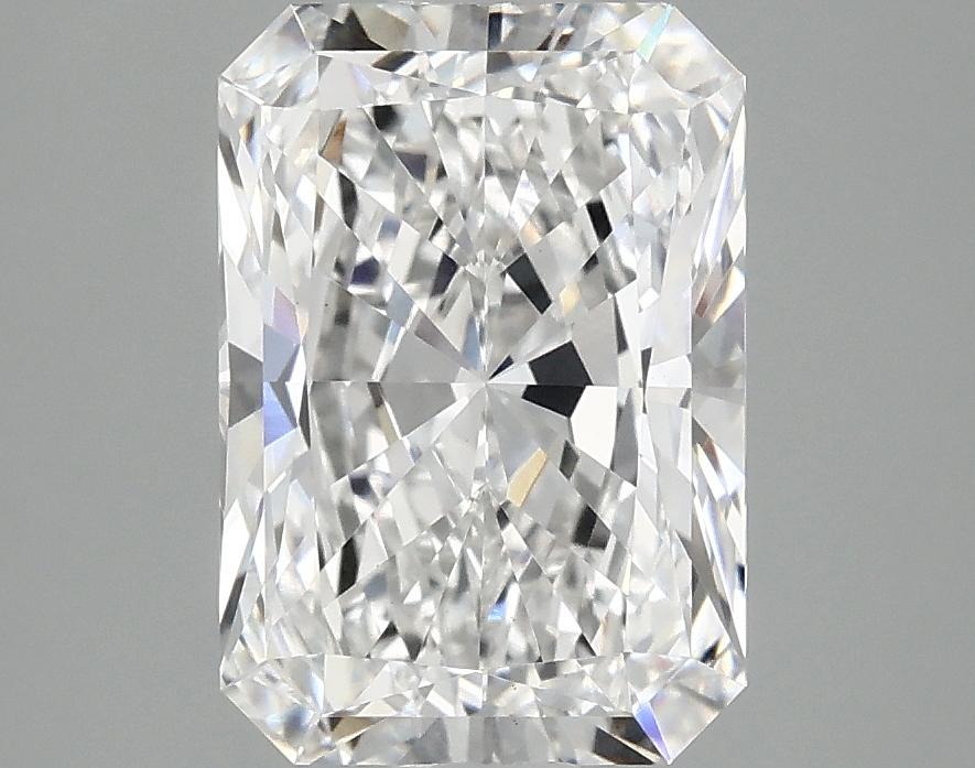 3.04 CT Radiant Diamond