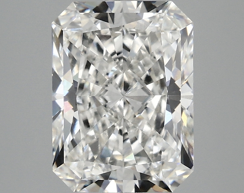3.10 CT Radiant Diamond