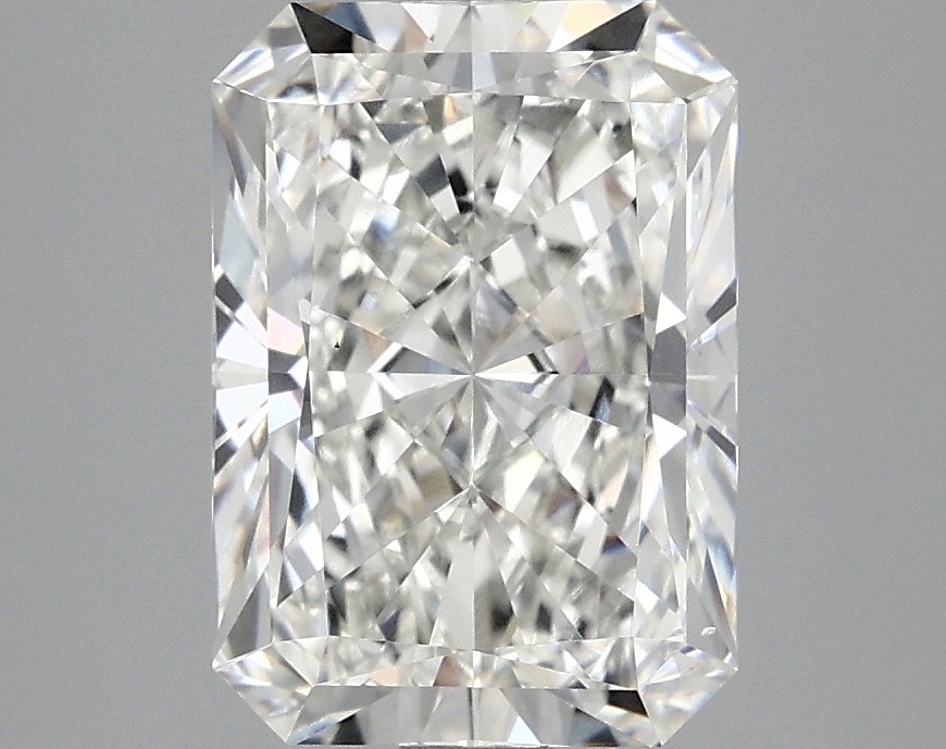 3.10 CT Radiant Diamond
