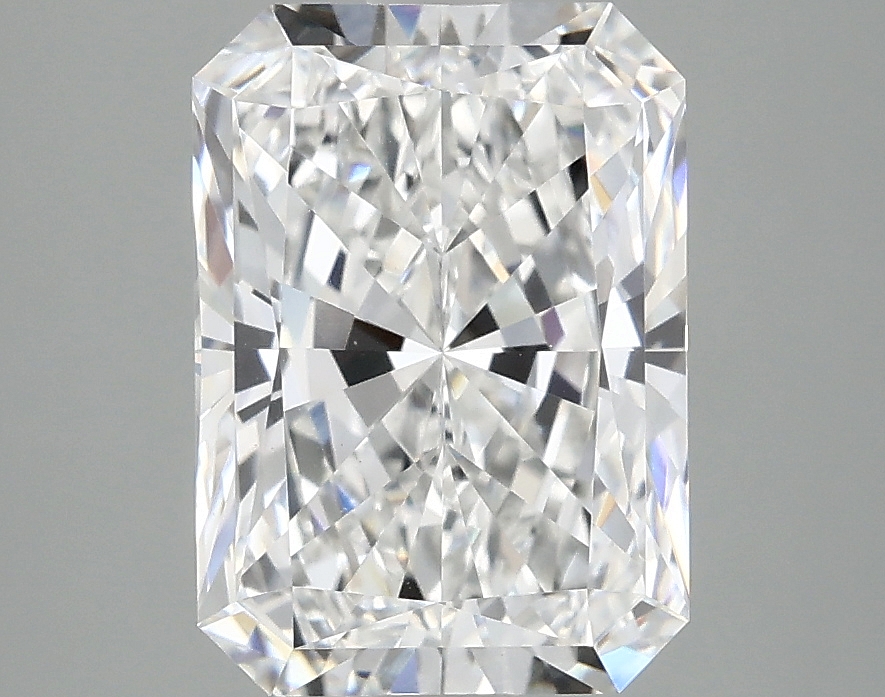 3.10 CT Radiant Diamond