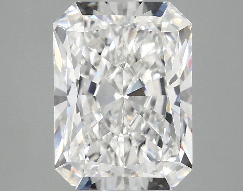 3.01 CT Radiant Diamond
