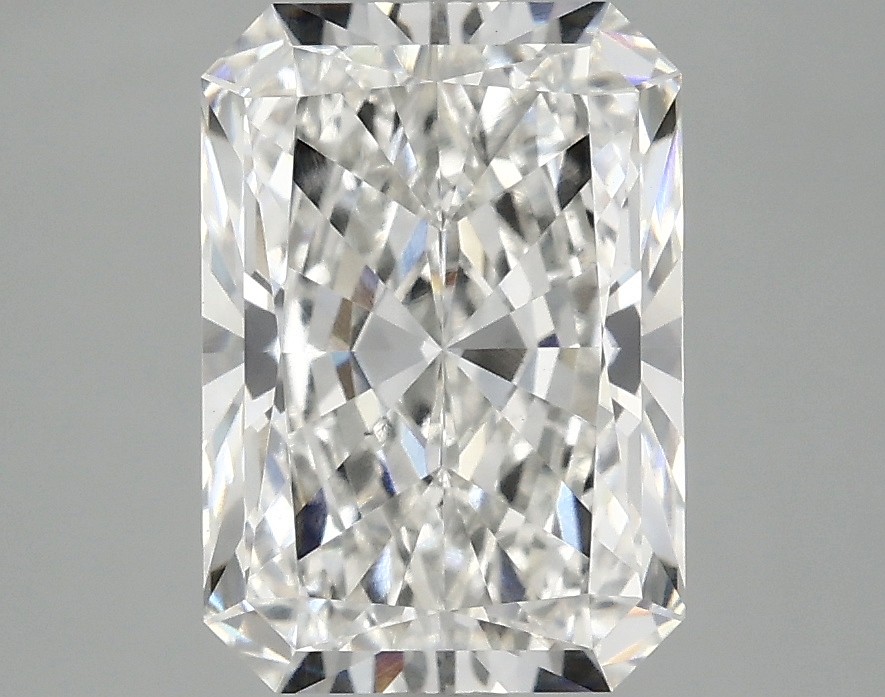3.10 CT Radiant Diamond
