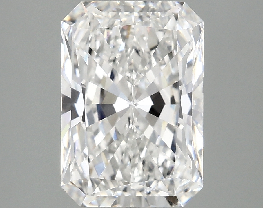 3.00 CT Radiant Diamond