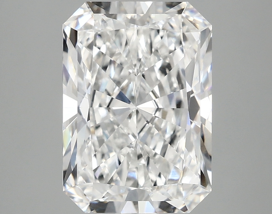 3.10 CT Radiant Diamond