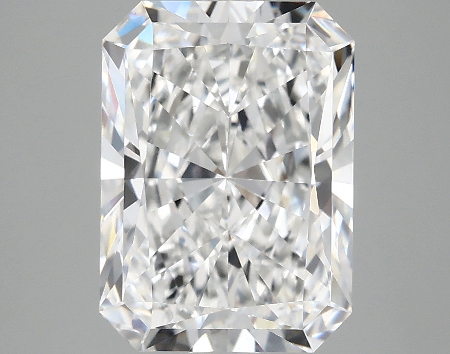 3.10 CT Radiant Diamond