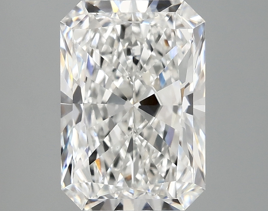 3.10 CT Radiant Diamond