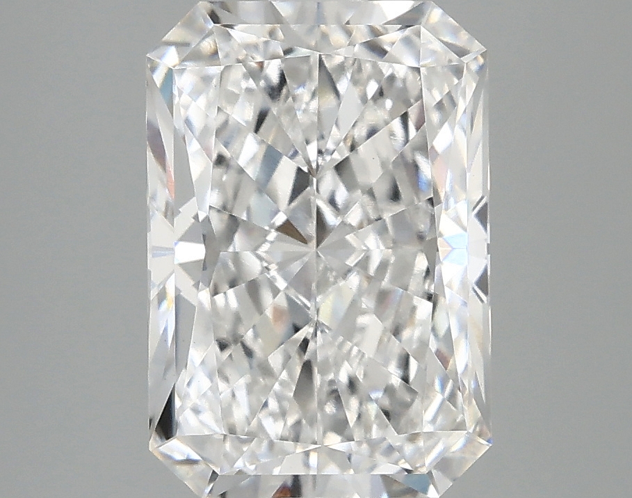 3.10 CT Radiant Diamond