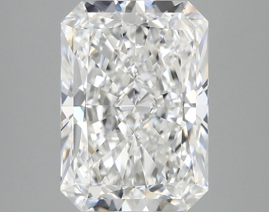 3.09 CT Radiant Diamond