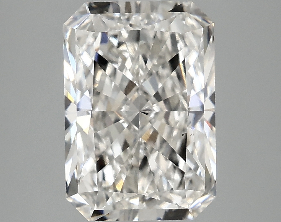 3.10 CT Radiant Diamond