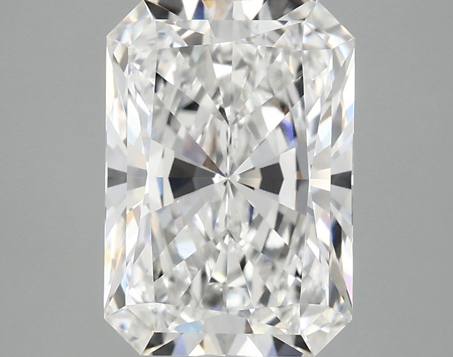 3.10 CT Radiant Diamond