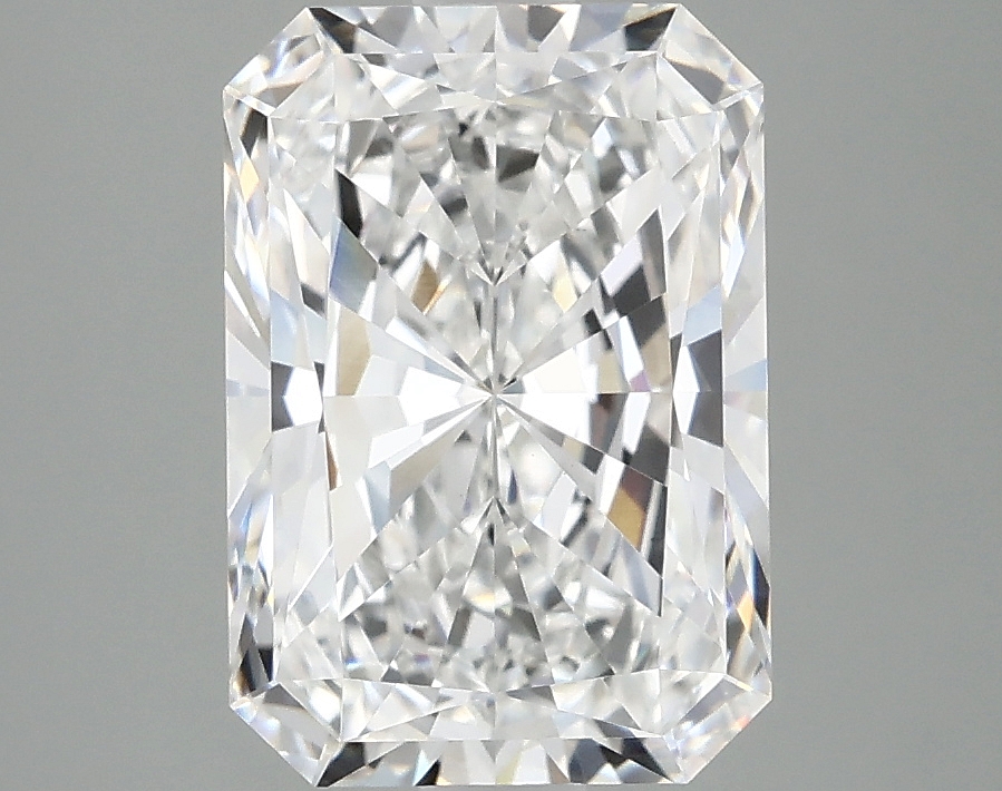 3.10 CT Radiant Diamond