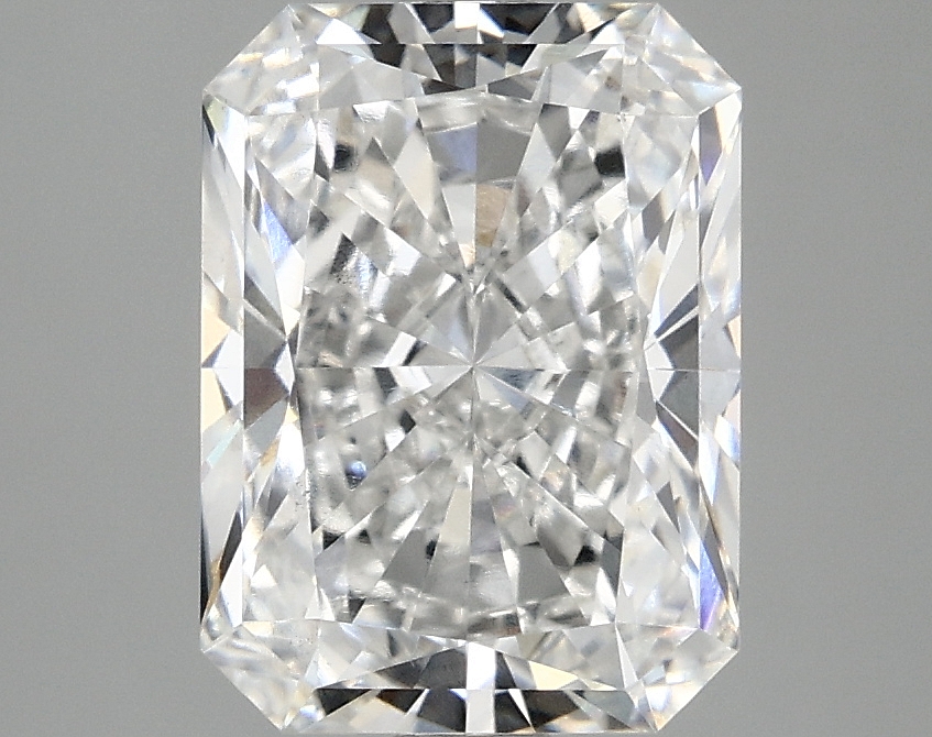 3.02 CT Radiant Diamond