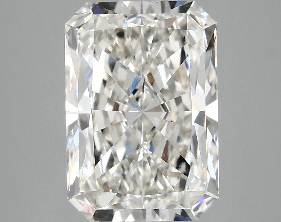 3.08 CT Radiant Diamond