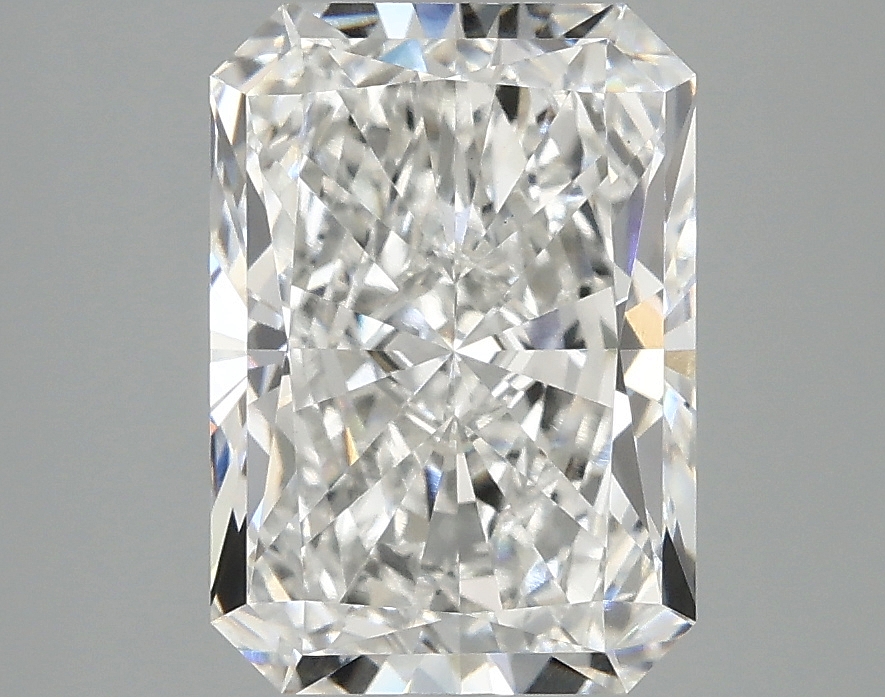 3.09 CT Radiant Diamond