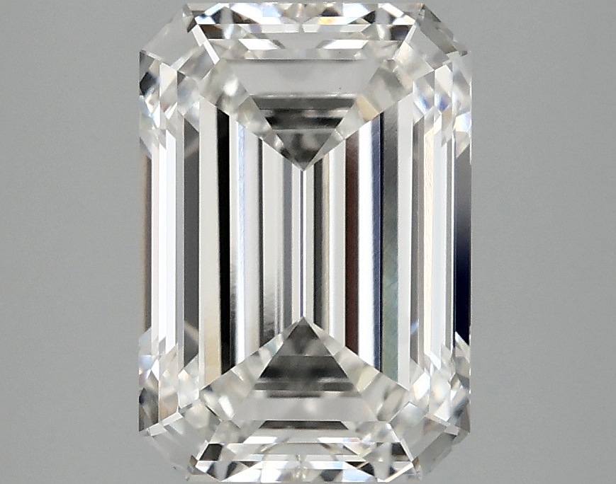 3.10 CT Emerald Diamond