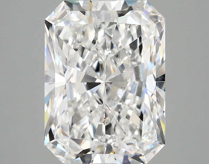 3.04 CT Radiant Diamond