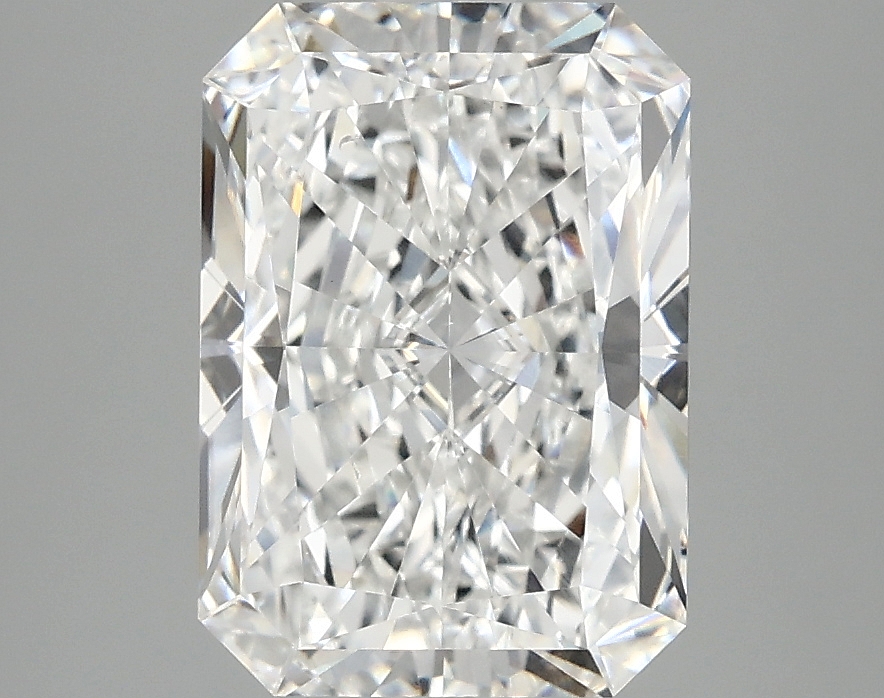 3.02 CT Radiant Diamond