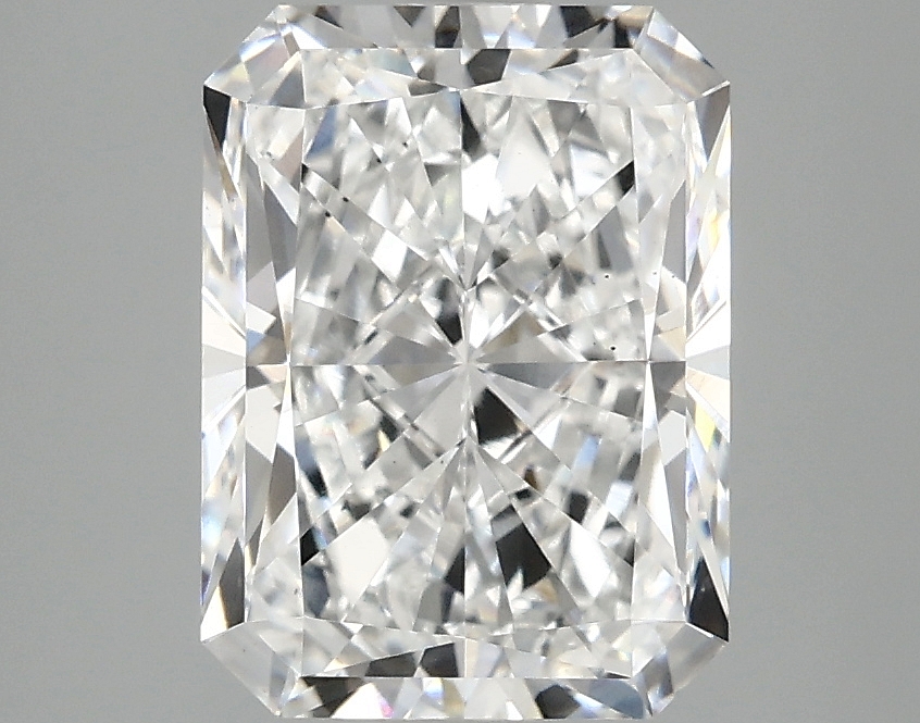 3.04 CT Radiant Diamond
