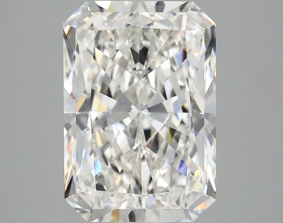3.09 CT Radiant Diamond