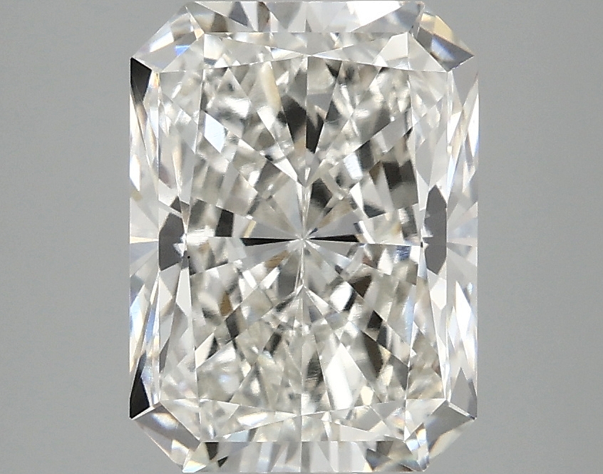 3.01 CT Radiant Diamond