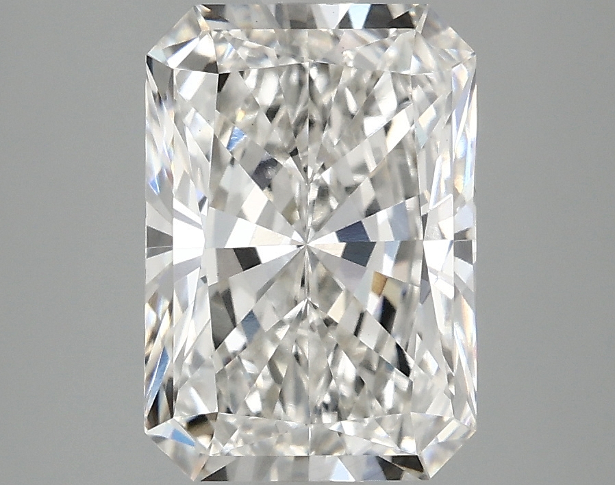 3.08 CT Radiant Diamond