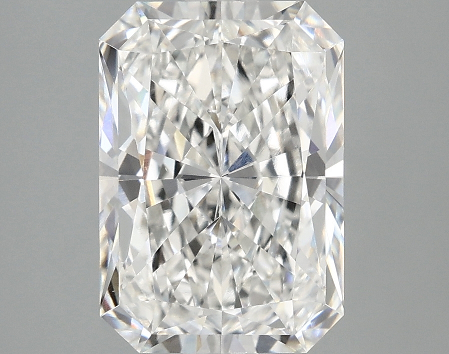 3.10 CT Radiant Diamond