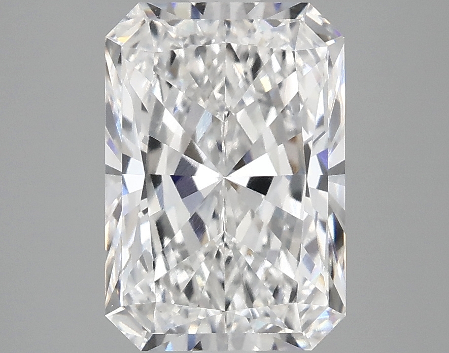 3.04 CT Radiant Diamond