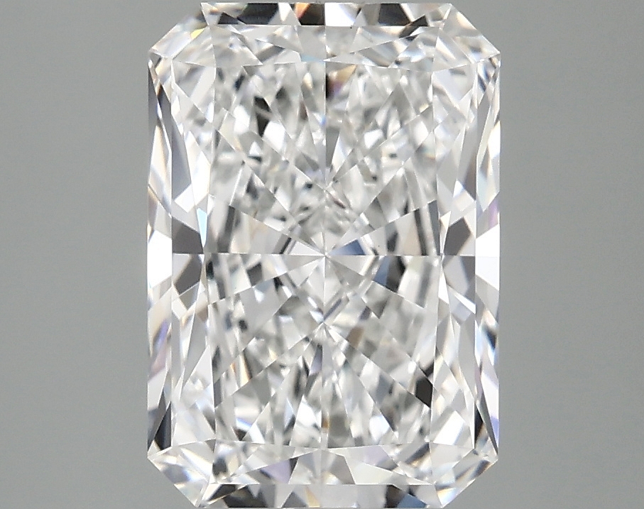 3.09 CT Radiant Diamond