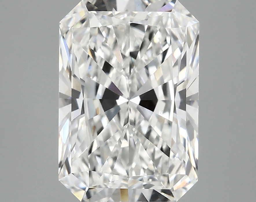 3.10 CT Radiant Diamond