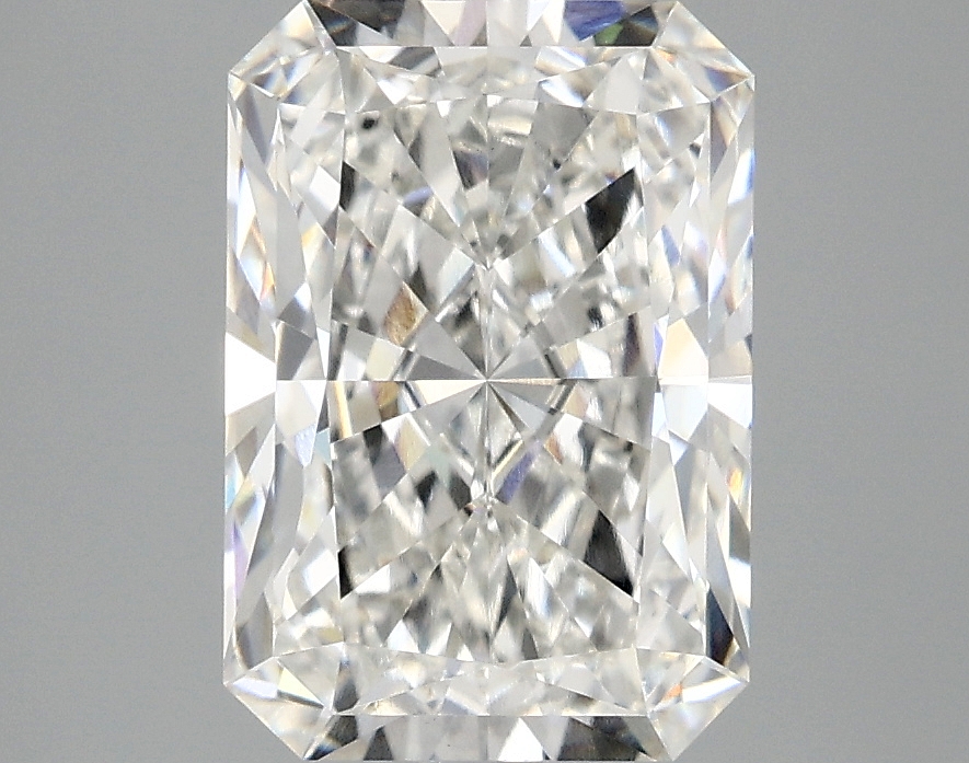 3.10 CT Radiant Diamond