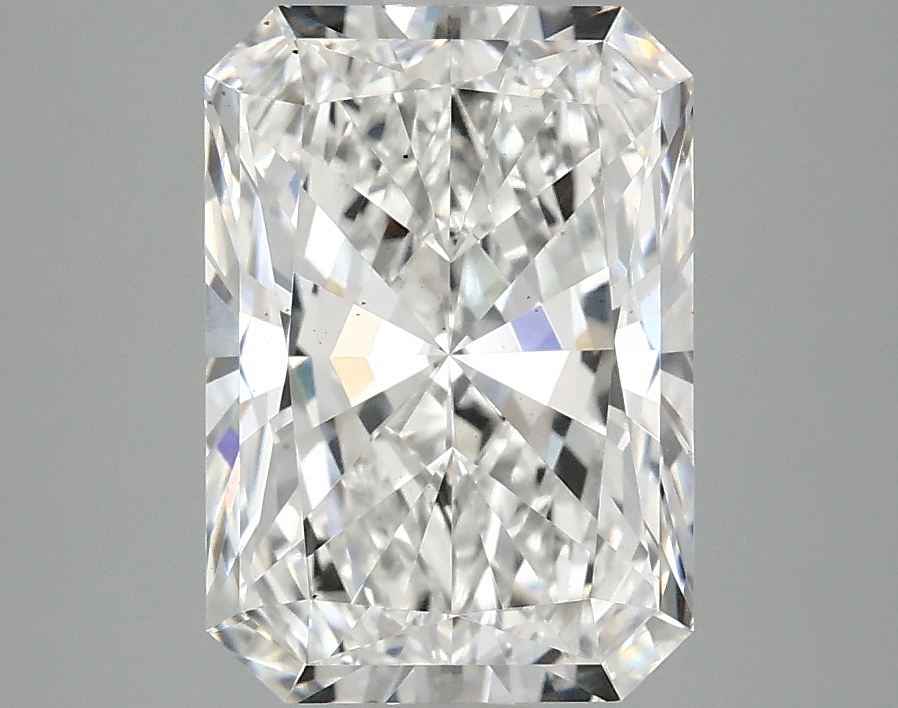 3.05 CT Radiant Diamond