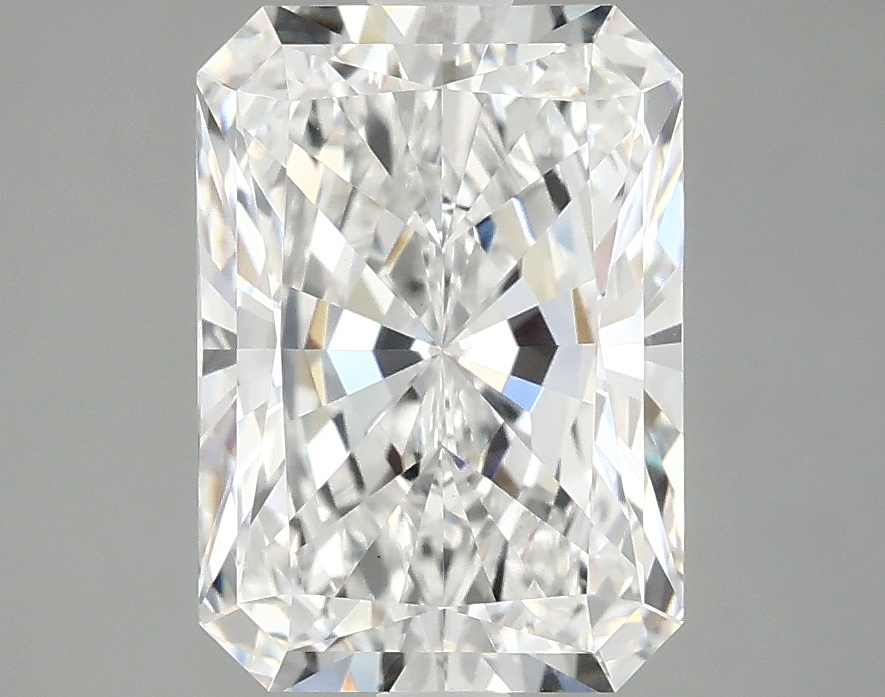 3.10 CT Radiant Diamond