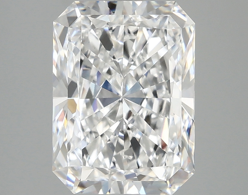 3.10 CT Radiant Diamond