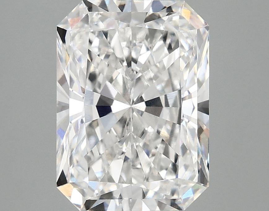 3.10 CT Radiant Diamond