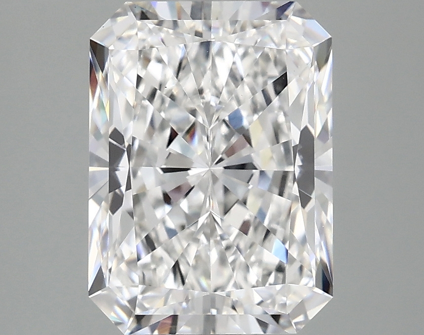 3.10 CT Radiant Diamond