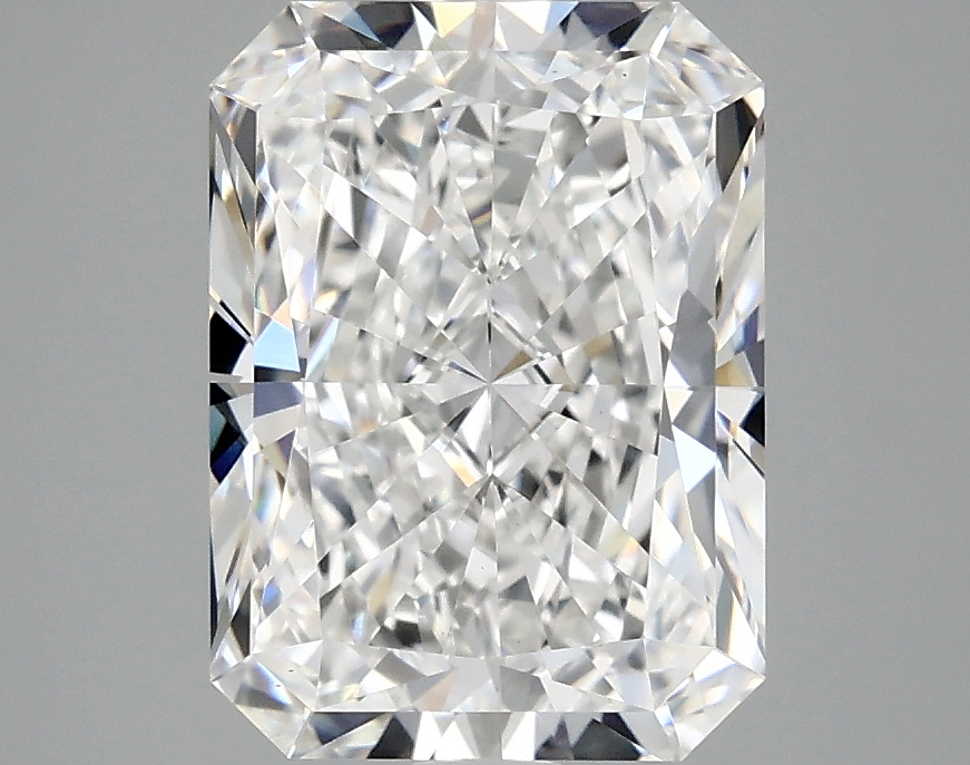 3.10 CT Radiant Diamond