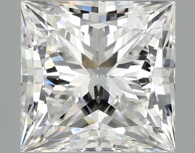 3.05 CT Princess Diamond