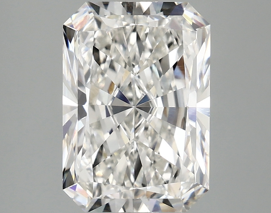 3.09 CT Radiant Diamond