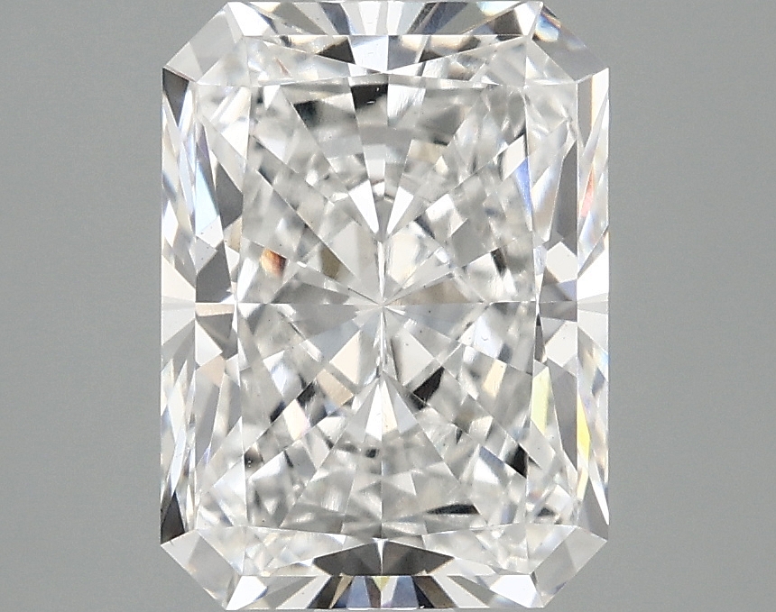 3.07 CT Radiant Diamond