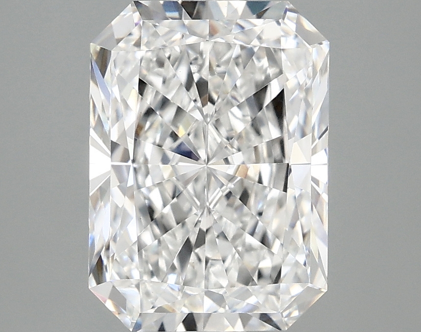2.99 CT Radiant Diamond