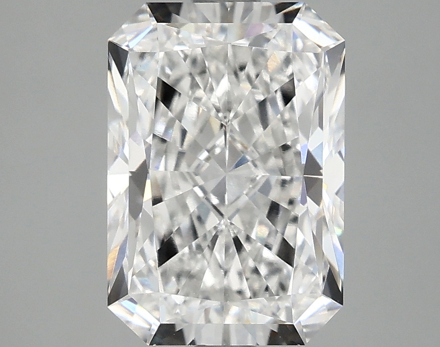 3.08 CT Radiant Diamond