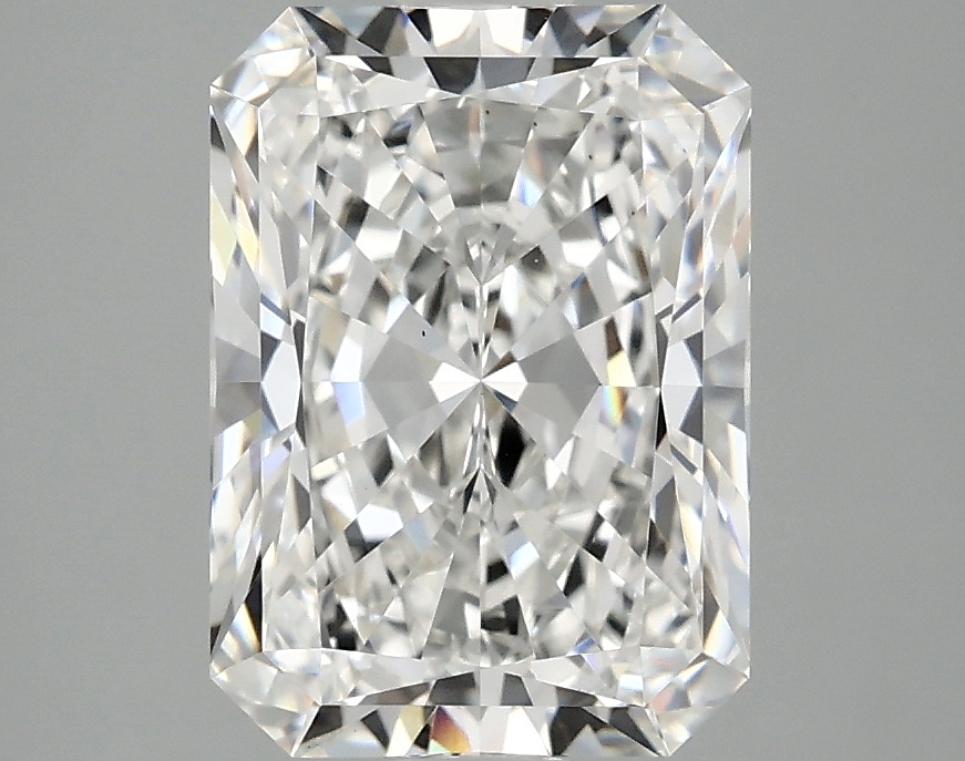 3.01 CT Radiant Diamond