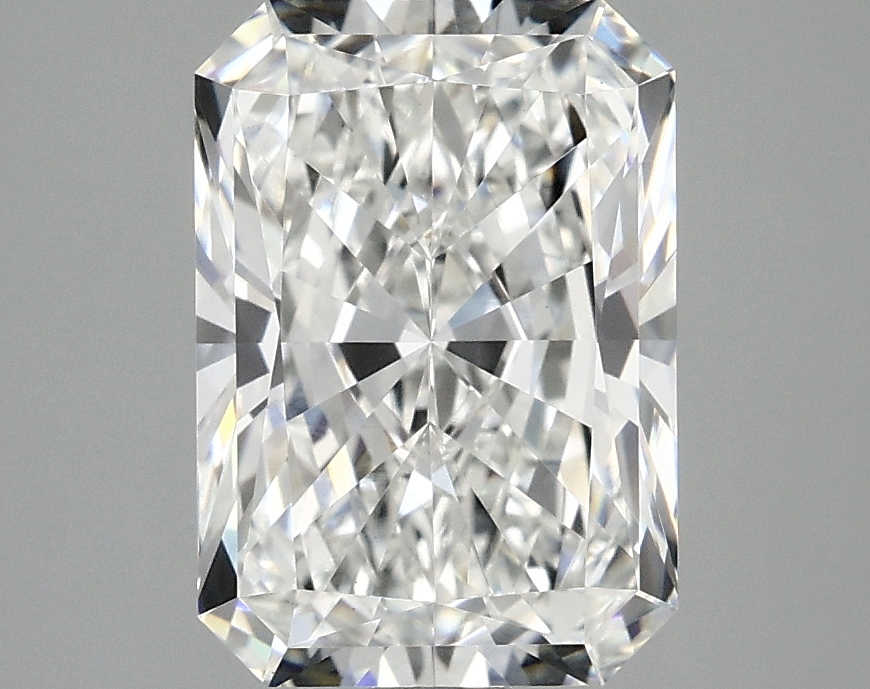 3.10 CT Radiant Diamond