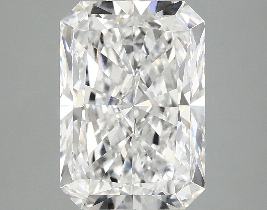 3.04 CT Radiant Diamond