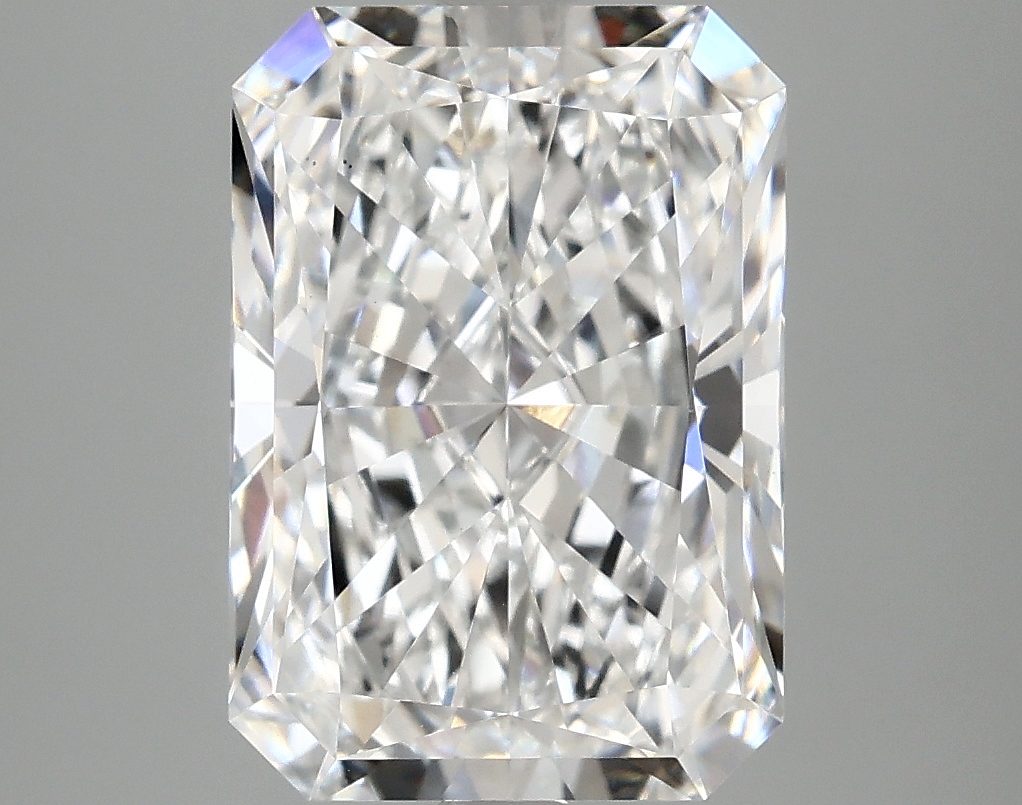 4.10 CT Radiant Diamond